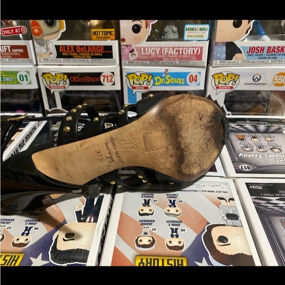 Giuseppe Zanotti Leather Strap Heels - Picture 6 of 7